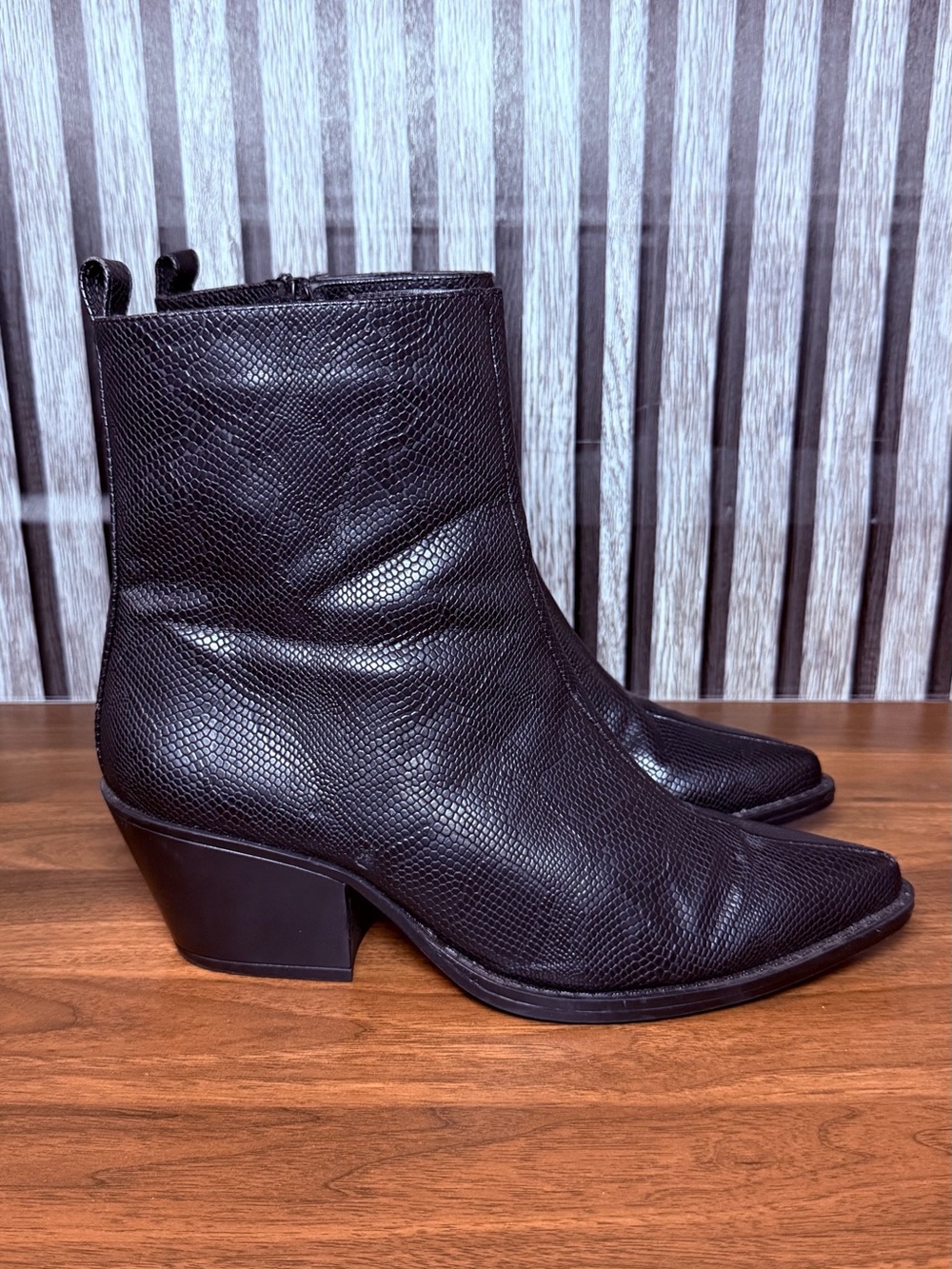 Textured Black Leather Pointed Ankle Boots with Block Heel